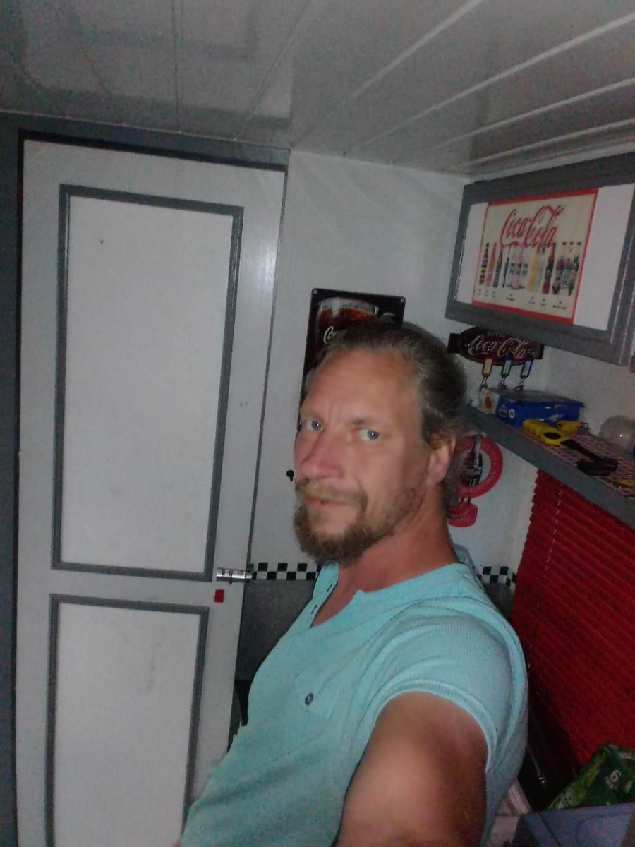 Profil de Toura